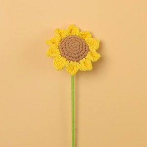 Flor artificial de girasol de lana tejida a crochet, hecha a mano, transfronteriza, regalo para el Día del Niño, Día del Maestro, ramo de Año Nuevo, decoración - Product Image 3