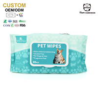 Gants de nettoyage jetables pour animaux de compagnie avec logo personnalisé OEM Lingettes biodégradables Gants de toilettage pour animaux de compagnie Lingettes humides pour chiens et chats