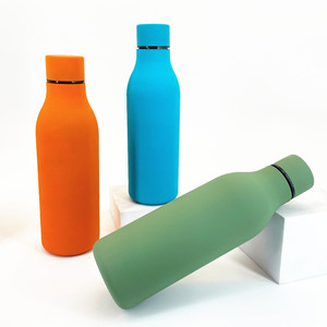Botella de <span class=keywords><strong>agua</strong></span> de acero inoxidable con aislamiento al vacío ecológica de color con logotipo personalizado de lujo al por mayor con tapa - Product Image 4