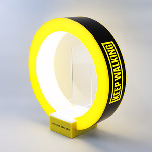 Jouet de catapulte Halloween : Dinde volante farceuse, poulet collant extensible en TPR, jouets anti-stress, nouveauté Pâques Noël - Product Image 4