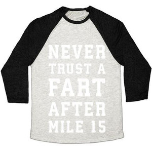 Camiseta de béisbol unisex Tri-Blend con estampado de "Never Trust a Fart After Mile 15" - Product Image 2