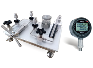 Bomba Hidráulica Portátil de 2500 bar para Calibración de Presión de Aceite - Product Image 5