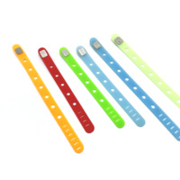 Usine souple et étanche Logo personnalisé Festival Bracelet en silicone Bracelet de haute qualité Bracelet promotionnel Bracelet cadeau