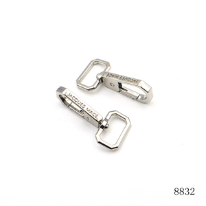 Thiết Kế Mới Xoay Móc Tùy Chỉnh Hình Dạng Túi Xách Carabiner Móc Vàng Kim Loại Clasp Móc Cho Ví - Product Image 4