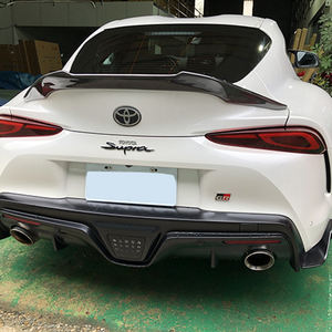 Kit de carrosserie en fibre de carbone Offres Spéciales Spoiler arrière de type V pour Toyota Supra A90 - Product Image 2