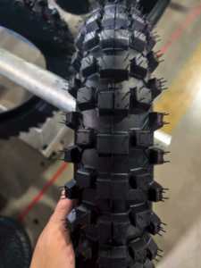 <span class=keywords><strong>Pneu</strong></span> de moto tout-terrain 90/100-<span class=keywords><strong>14</strong></span> 90/100-16 à bande de roulement profonde pour motocross - Product Image 2