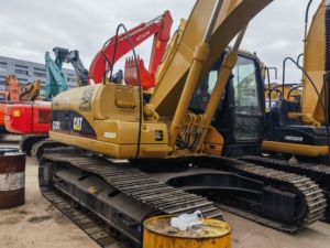Excavatrice Caterpillar 320CL d'occasion, faible nombre d'heures de travail, excavatrice hydraulique sur chenilles CAT 320CL à vendre - Product Image 5