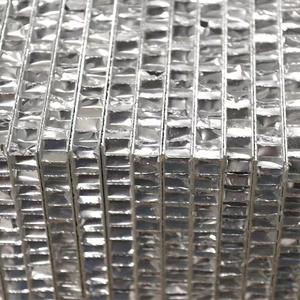 Remise en vrac! Qualité d'exportation de porte en nid d'abeille en aluminium, expédition dans le monde entier - Product Image 4