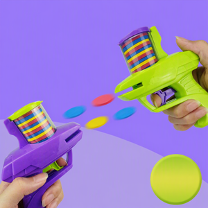 Mini <span class=keywords><strong>pistolet</strong></span> <span class=keywords><strong>lanceur</strong></span> de disques en mousse UFO, jouets en plastique, vente en gros, jeux interactifs d'extérieur, jouets lanceurs de balles souples pour enfants - Product Image 2