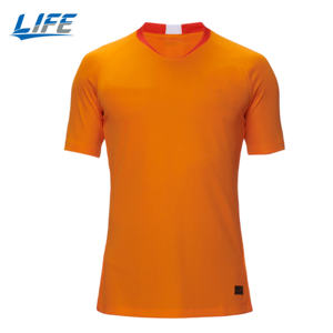 Camiseta de Aficionado Edición Archivo 2026, Jersey de Fútbol de Verano Transpirable de Secado Rápido, Símbolo del Equipo Personalizado, Uniforme para el Día del Partido - Product Image 1
