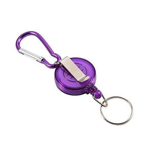 Porte-clés rétractable violet avec mousqueton et anneau métallique pour usage extérieur, boucle réutilisable en acrylique en forme de gourde - Product Image 1