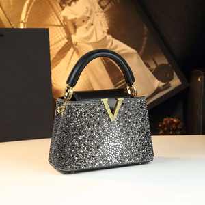 Bolso de Mano de Lujo para Mujer, Estilo Bandolera, de Cuero Genuino con Incrustaciones de Diamantes - Product Image 1