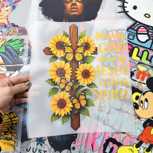 Transferencias DTF: Frase de Empoderamiento para Orgullo Negro, con mensaje de Educación, Motivación y Elevación para Personas de Piel Oscura, para Camisetas - Product Image 3