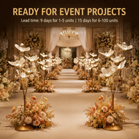 Grand support floral métallique pour mariage avec éclairage LED et décoration de piliers