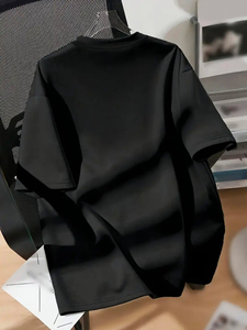 T-shirt Personalizzata - Stampa 'BACK & <span class=keywords><strong>BODY</strong></span> HURTS' su Maglietta Sportiva da Donna, Design con Stampa Cartoon e Vestibilità Comoda - Product Image 3