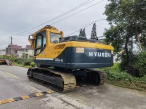 Excavatrice sur chenilles multifonctionnelle d'occasion d'origine coréenne Hyundai 220lc-9s, moteur Yanmar, pompe à roulements, haute efficacité, testée, vidéo - Product Image 4