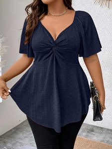 Camiseta elegante de verano de talla grande para mujer, ropa informal de oficina para mujer, ropa curva sólida, Tops holgados con cuello en V - Product Image 3