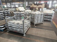 Essieux fabriqués en usine pour remorque.