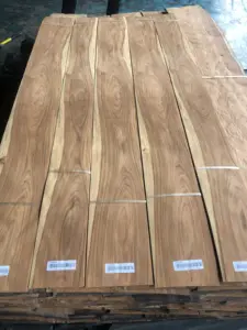 Grosir lembaran kayu Veneer Rosewood alami melepas 0.5mm pelapis kayu Rosewood timbul untuk furnitur kayu lapis
