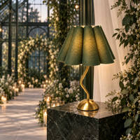 Lampe de table de luxe vintage à tige ondulée et abat-jour plissé, sans fil, rechargeable, LED tactile, veilleuse pour décoration de mariage, banquet, événement