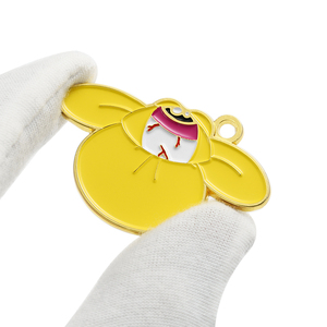 Fabricante colgante personalizado oro plata Animal Anime corazón forma esmalte colgante encanto 3D pequeña hermosa joyería para mujer chica - Product Image 2