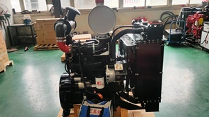 Motor 4BTA de 4 Cilindros Refrigerado por Agua de 100 HP, Serie B - Compacto y Eficiente, Cilindrada de 100-200 HP, 3.9L / 5.9L - Product Image 5