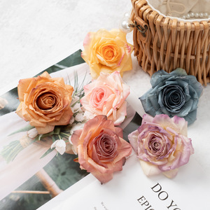 Têtes de fleurs artificielles multicouches en forme de pétales de rose, style français, pour décorations d'angle, allées de mariage, installations au plafond et vitrines de magasin - Product Image 1
