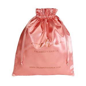 Sac promotionnel pour extensions capillaires, personnalisé avec logo imprimé, en satin mat, pochette cadeau cosmétique pour perruques et mèches, sac de rangement anti-poussière en soie satinée - Product Image 1