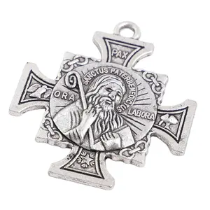 Liontin Salib Maltese Medali Saint Benedict Dua Sisi