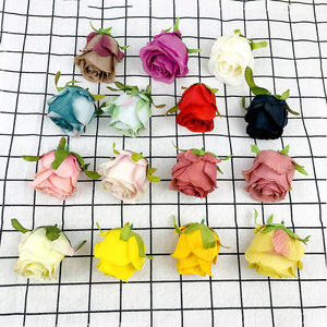Cabezas de Rosas de Seda de 6.5 cm de Diámetro, Flores Artificiales para Arreglos Florales, Ramos y Decoraciones de Paredes Florales - Product Image 1