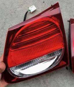 Luz Trasera de Freno para GS300 GS430 2006-2011 Izquierda Derecha Original Genuina de Segunda Mano Luz Trasera de Freno para GS300 GS430 - Product Image 3