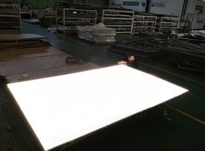 Placa de Guía de Luz Cuadrada de 10 mm, Personalizada, Engrosada, de Alta Uniformidad, Resistente a los Arañazos, para Señalización Publicitaria - Product Image 6