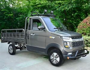 Vehículo eléctrico duradero con área de carga trasera, conducción estable, ideal para el transporte diario y desplazamientos por el campo. - Product Image 2