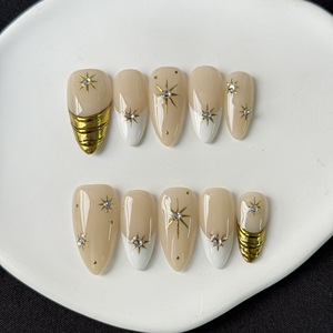 <span class=keywords><strong>Ongles</strong></span> press-on marron œil de chat faits main sur mesure, avec strass <span class=keywords><strong>turquoise</strong></span>, French manucure, motif floral de luxe, vente en gros - Product Image 5