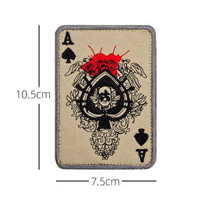 ตราสัญลักษณ์รูปหัวกะโหลกการ์ดเดธสเปดสำหรับกิจกรรมกลางแจ้งแบบยุทธวิธี พร้อมแถบตีนตุ๊กแก - Product Image 3