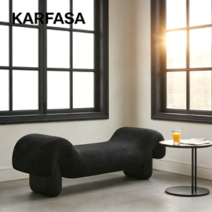 Banco de Canto para Cama Estilo Wabi-sabi, Designer Criativo, Sofá Otomano Minimalista Italiano em Veludo de Partículas KARFASA - Product Image 1