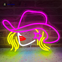 Tendance Virale : Enseigne Néon LED Portable en Acrylique Léger et Étanche, Motif Chapeau de Cowboy et Bottes, pour Amateurs de Rodeo, Décoration Western pour Bar, Pub, Voiture
