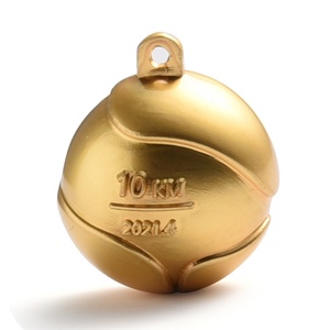 Elegante Collar con Colgante en Forma de Bola, Estilo Moderno, de Alta Calidad, Dorado, Lujoso, Ideal como Regalo o Souvenir - Product Image 5