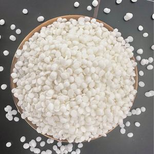 100% Cire de soja biologique de qualité supérieure Cire de bougie naturelle entièrement raffinée de Chine Formes solides pour la fabrication de bougies - Product Image 4