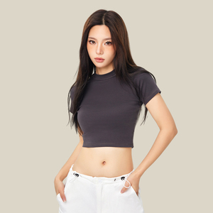 Crop top à manches raglan pour femme, coupe ajustée, tricoté, basique, uni - Product Image 4