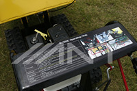 ANT BY300C Mini-Raupendumper Baggerlader mit Briggs & Stratton Motor, Getriebe-Kernkomponenten, lange Lebensdauer, getestet und geprüft