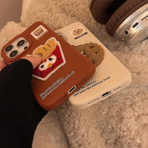 <span class=keywords><strong>Coque</strong></span> de téléphone portable en Silicone mignon en peluche biscuits pour <span class=keywords><strong>iPhone</strong></span> 16 15 14 <span class=keywords><strong>13</strong></span> 12 Pro max frites tpu moelleux antichoc couverture arrière - Product Image 4