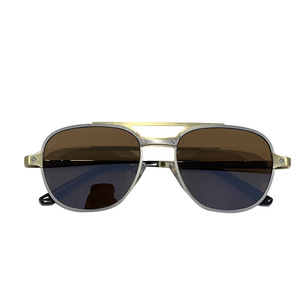 Gafas de sol con montura metálica, protección UV400, tipo 3, estilo aviador, unisex, a la moda, para hombres y mujeres - Product Image 5