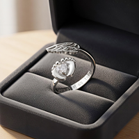 Bague commémorative « Maman d'un ange » avec empreinte de bébé et cœur en zircon, bague ouverte ajustable avec aile d'ange, cadeau de condoléances