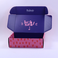 Boîte d'expédition en carton ondulé personnalisée avec logo imprimé, écologique et haut de gamme, pour l'emballage de vêtements (OEM)