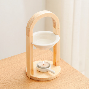 Brûleur d'encens en bois de bambou naturel, écologique et durable, avec plateau en céramique en forme de fleur pour usage domestique - Product Image 1