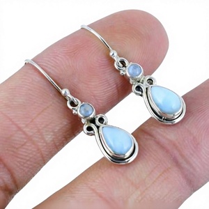 Boucles d'oreilles en argent 925 avec goutte d'eau en larimar, bijoux classiques pour femmes, à porter au quotidien - Product Image 1
