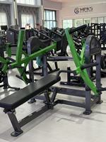 Mpks PR01 Machine de développation pectorale à banc plat, à charge de plaques en acier, avec fonctions réglables, pour équipement de salle de sport et entraînement des pectoraux
