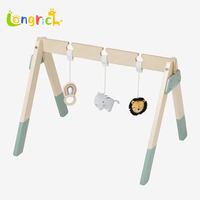 Salle de sport d'intérieur écologique en bois pour bébé avec ensemble de jouets en rotin gymnases d'activité en bois pliables pour enfants