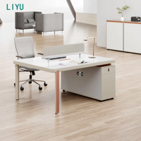 Poste de travail modulaire moderne pour 3 personnes, bureau en banc, poste de travail en open space pour équipe avec panneau de séparation pour l'intimité